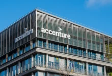 重磅!埃森哲将员工晋升与 AI 工具使用挂钩,引发业界热议|TopsTip